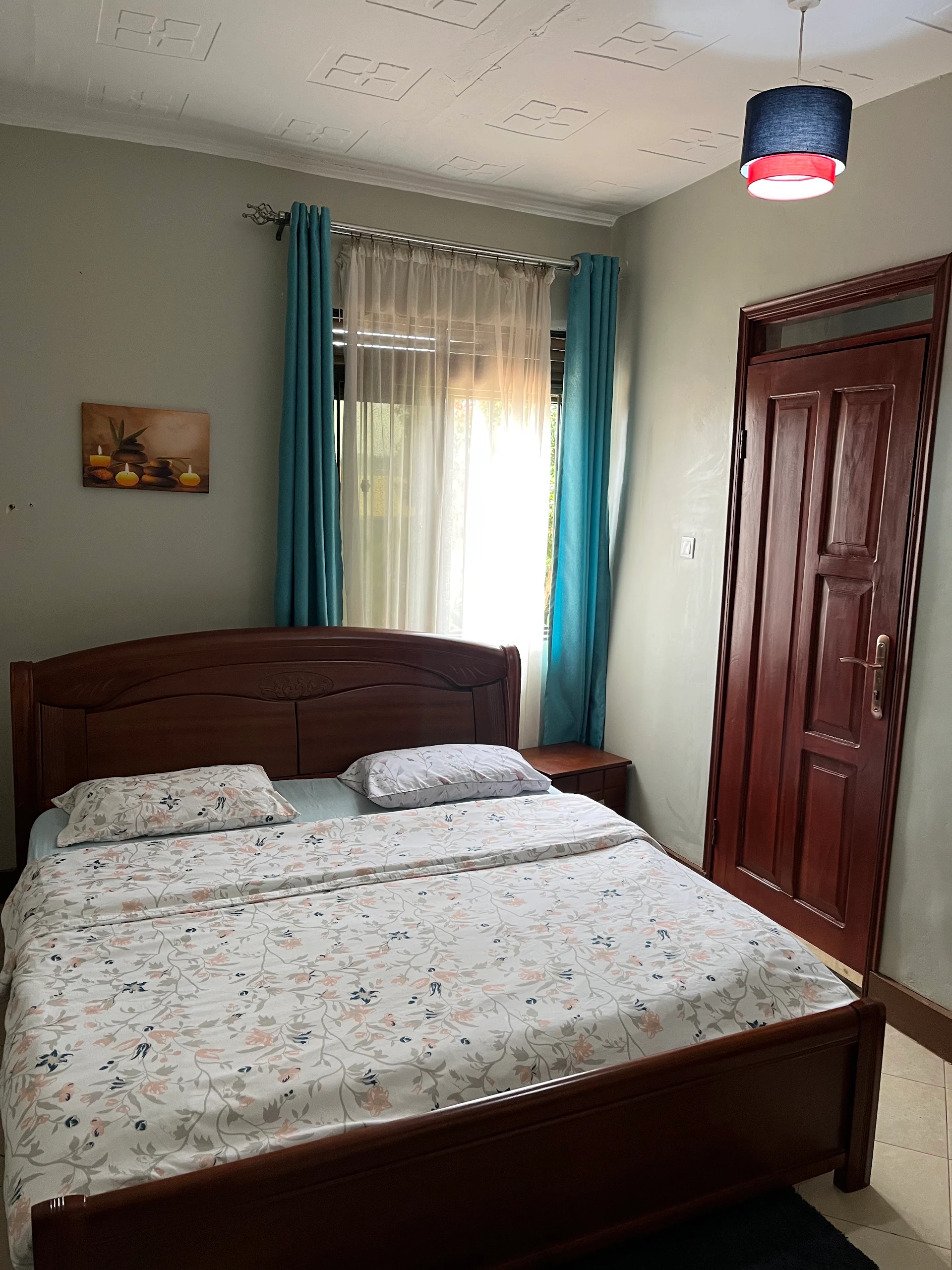 Oakland Guest House