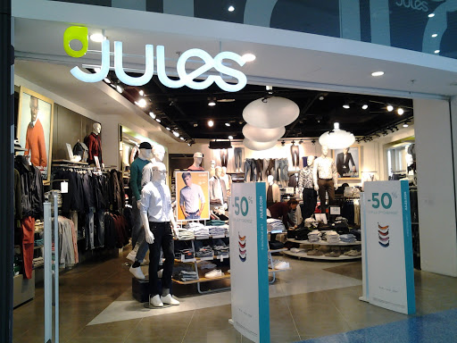 Photo 8 - Jules & John