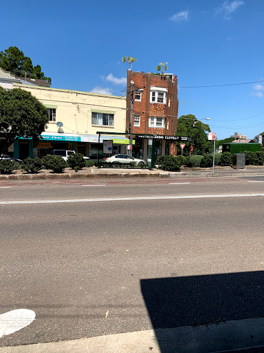 Clovelly Rd at Carrington Rd