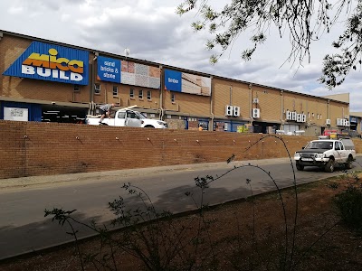 Photos of Riverside Mica Home Warehouse & Build