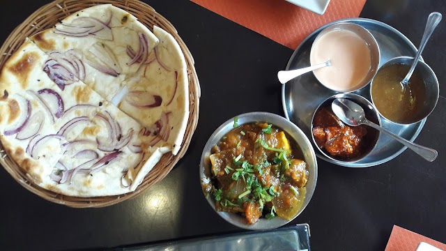 Indian Restaurant - Taj Mahal Sevilla - Santa Justa