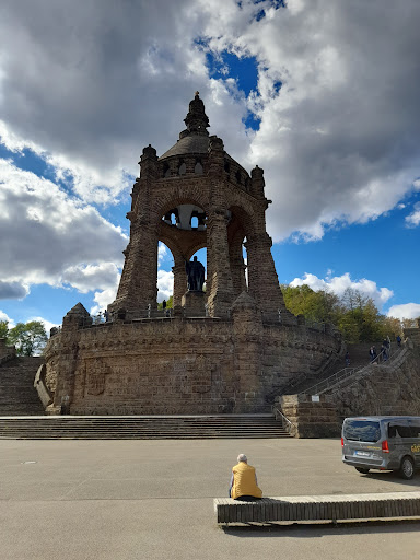 Park & Ride Parkplatz zum Kaiser Wilhelm Denkmal - Thumbnail