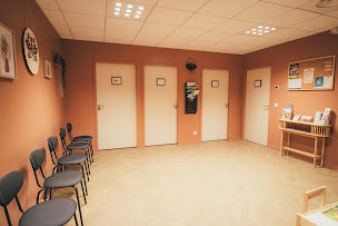 Photo n°1 de Jenyfer CHOEF - Ostéopathe à Trévoux (Ostéopathe)