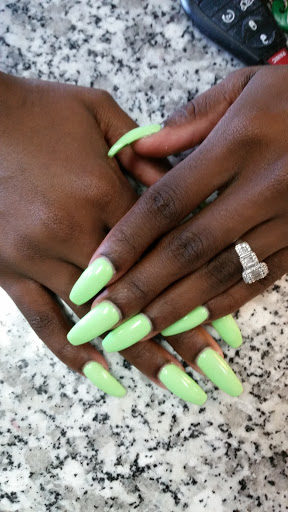 Cd nails - Visual