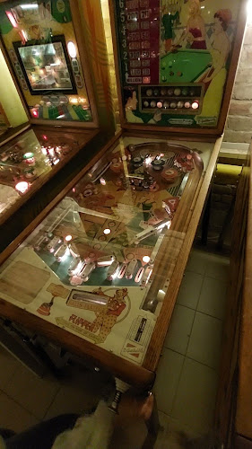 Telefonszám: Flippermúzeum