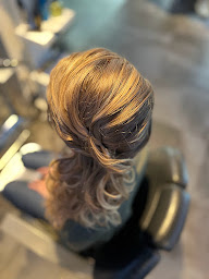 Photo n°19 de Loft Salon By Redken à Redon (Salon de coiffure)