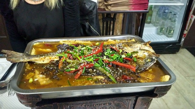 LES TROIS ROYAUMES 里昂诸葛烤鱼