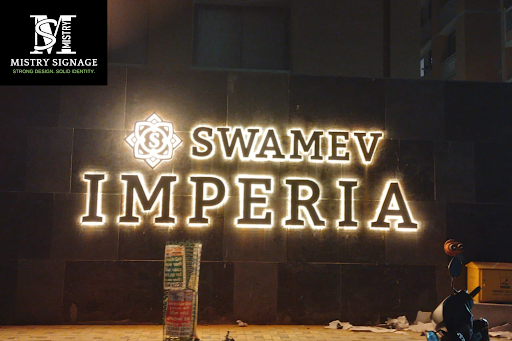 Indore mein sabse sasta sign board kahan milta hai?  post image