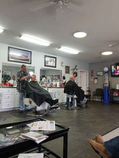 Rochelle's Barber Shop - Thumbnail