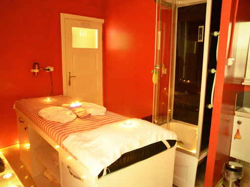 mira maltepe masaj salonu atasehir kartal pendik kadikoy spa