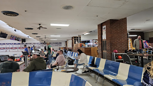 Strike Zone Lanes - Thumbnail