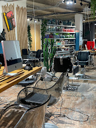 Photo n°7 de MINELLE Salon de Coiffure AVEDA à Strasbourg (Barbier)