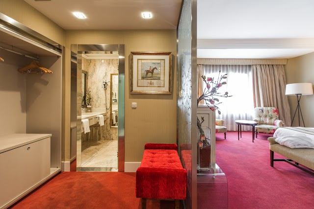 Hotel Carlton