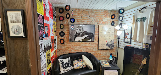 Blackbird Records Medina