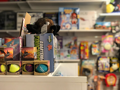 Toy Lab - Visual