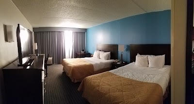 Ramada Hotel & convention center Cedar Rapids