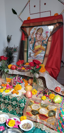 Hindu priest "Shastri Shri Dipak Vyas" - Thumbnail