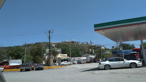 Gasolinera Ballesteros Ibarra ES 2828 - Thumbnail