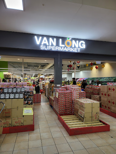 Van Long Supermarket