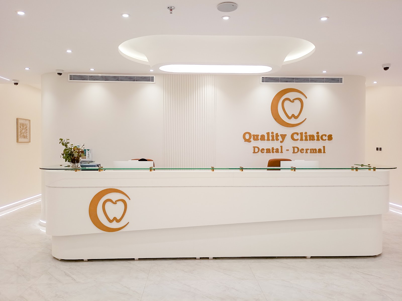 عيادات البدر الرابع أسنان وجلدية - صورة 4