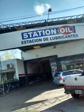 Station Oil, Author: Marcelo D