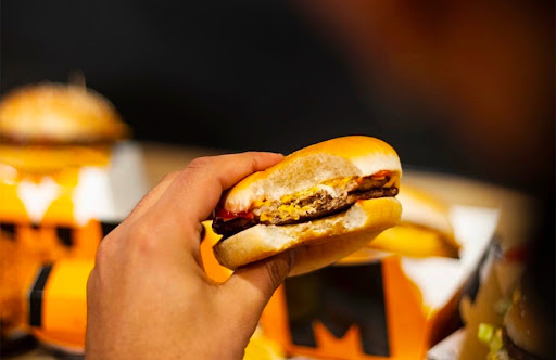 Photo 1 - Burgermania Aiguefonde