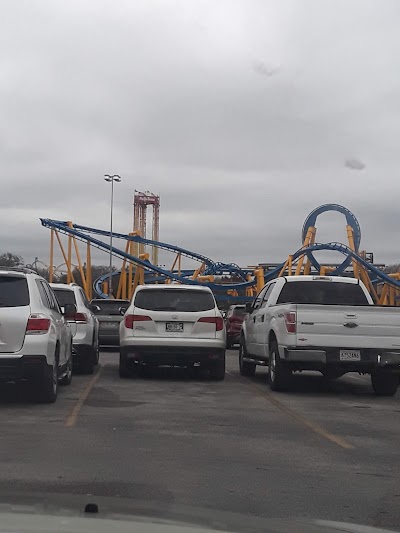 Fiesta Texas Parking