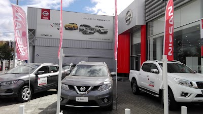 Photos of Nissan Portillo Sur