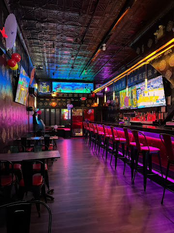 MAI TAIS TIKI BAR & KITCHEN by null