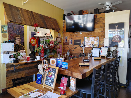 Busy B Thai Cafe - Thumbnail