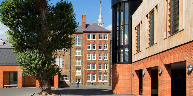 CFBL | Collège Français Bilingue de Londres