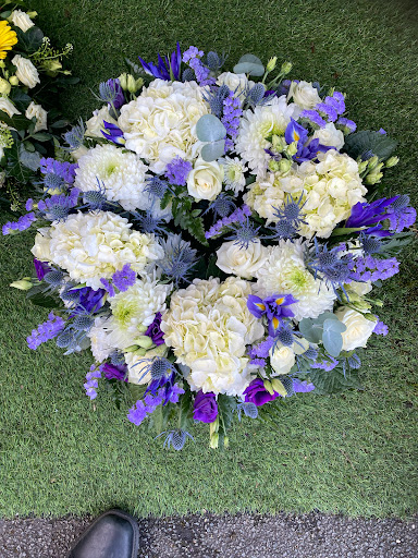 Olivia's Flowers Ashby de la zouch - Thumbnail