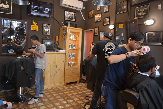 Good Willie Barber Shop Jatiasih, Author: Good Willie Barber Shop Jatiasih