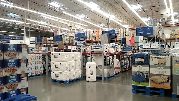 Sam's Club Hidalgo del Parral, Av. Tecnológico s/n, Guayin, Y Inn, 33855 Hidalgo  del Parral, Chih., México