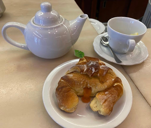 Pinelli Bakery - Visual