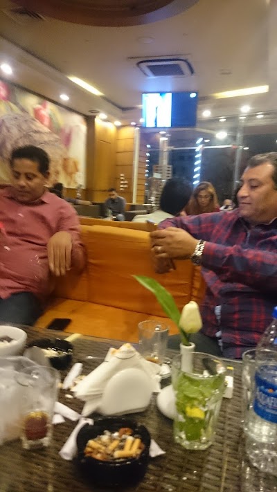 Photos of Merdian Cafe