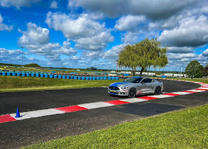 Photo n°15 de Formula Kids - École de pilotage enfants Paris et école de conduite enfants IDF circuit Paris Beltoise Trappes (78) à Trappes (École de pilotage)