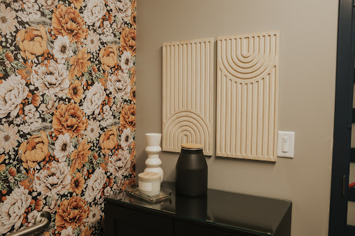 Phase Two Salon - Visual