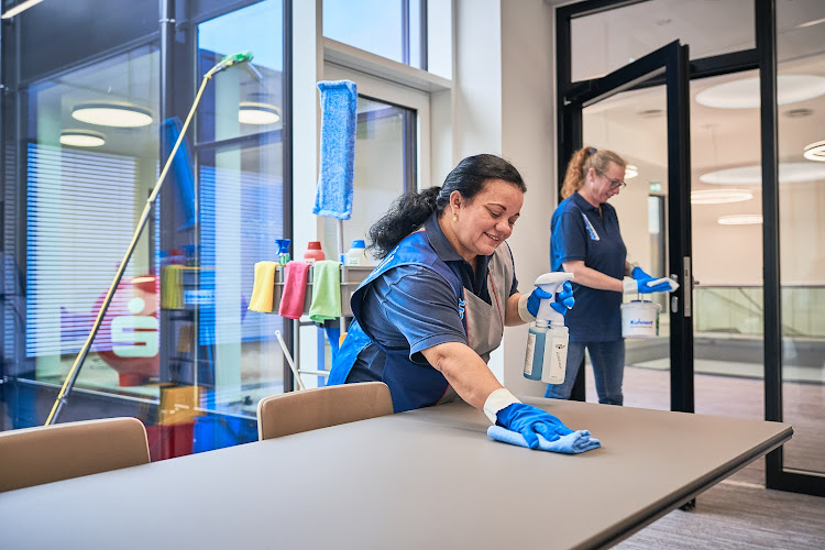 E. Filter und Kuhnert Gebäudedienstleistungs. GmbH