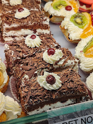 Photo n°27 de Boulangerie Pâtisserie Savalle à Toutainville (Sandwicherie)