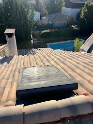 Photo n°36 de J&b RENOVATION COUVREUR NIMES 30 - Dépannage fuite toiture à Nîmes (Service d'entretien des gouttières)