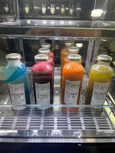 The Squeeze On Main Gallery - United States