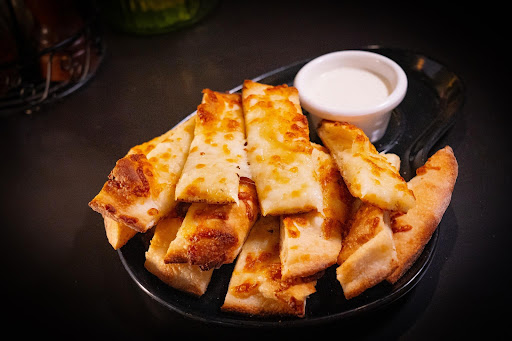 Ghiringhelli's Pizzeria - Thumbnail