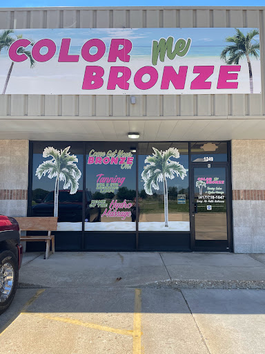 Color Me Bronze 24/7 Tanning Salon Gallery - United States