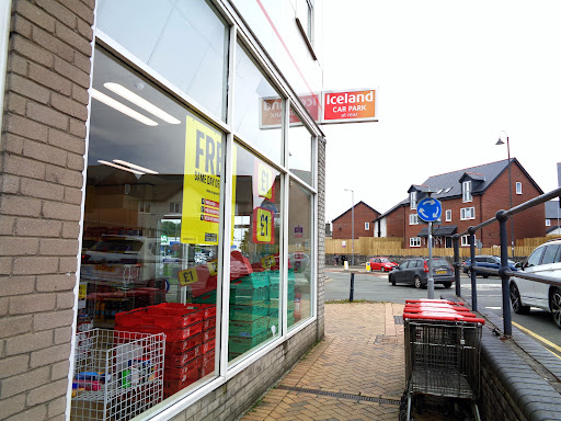 Iceland Supermarket Llangefni - Thumbnail