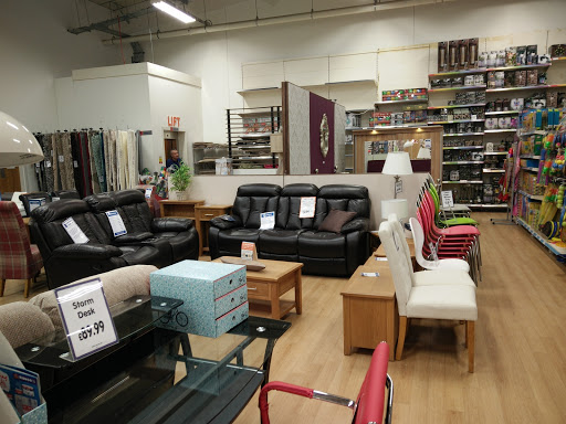 The Range, Andover - Visual