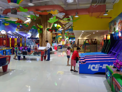 Happyland Paseo de la Fe