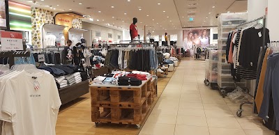 Peek Cloppenburg Oras Cernavoda ConstanÈa 40 241 838 108