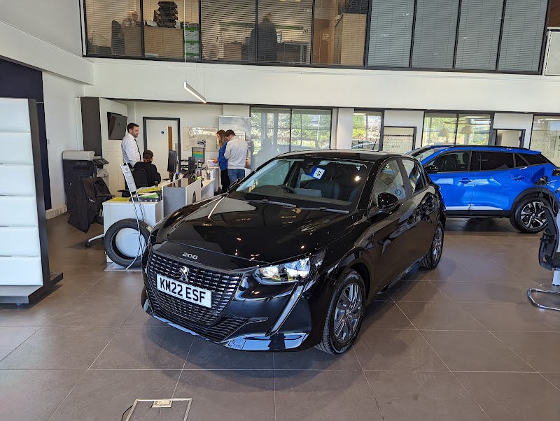 Vertu Peugeot Northampton photo 2