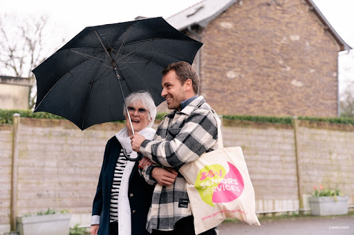 Photo de Senior Compagnie Roubaix - Aide à Domicile à Lecelles (59226)